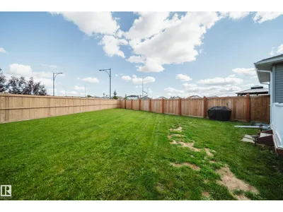 6305 167A AV NW photo 27