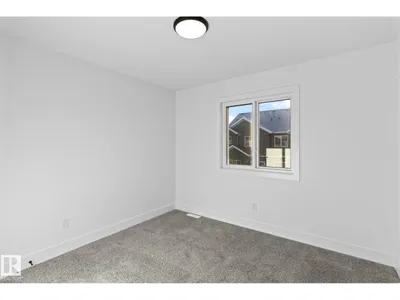90 Spring LI photo 16