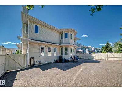 4608 43 AV NW photo 48