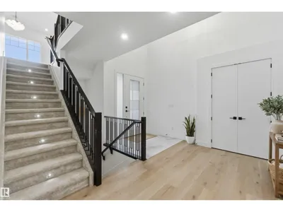 1527 ESAIW PL NW photo 8
