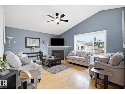 66 Willowby CL photo 12