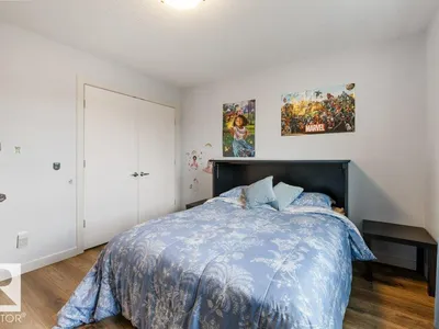 29 NEWGATE WY photo 22