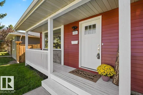 2311 146 AV NW photo 3