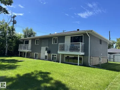 11812 45 ST NW photo 35
