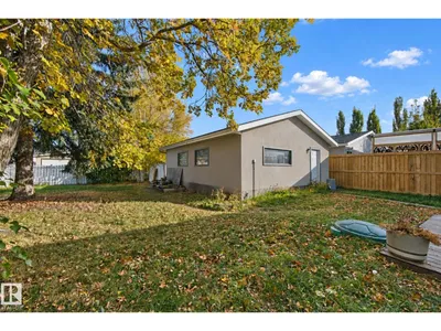 10824 35 AV NW photo 45