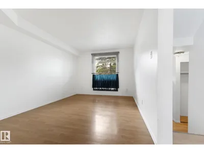3122 142 AV NW photo 5