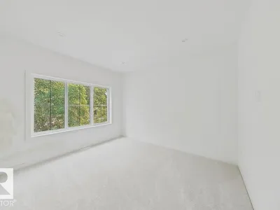 9216 91 ST NW photo 22