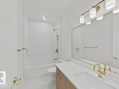 9216 91 ST NW photo 28