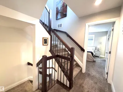7004 97 ST NW photo 13