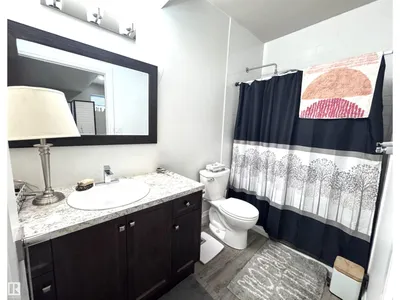 7004 97 ST NW photo 46