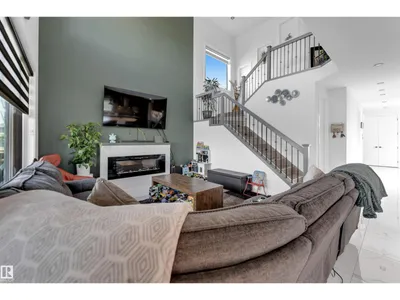1634 16A ST NW photo 28