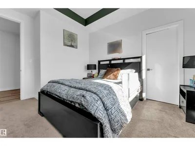 1634 16A ST NW photo 37