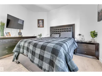 1634 16A ST NW photo 41