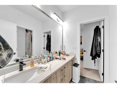 1634 16A ST NW photo 42