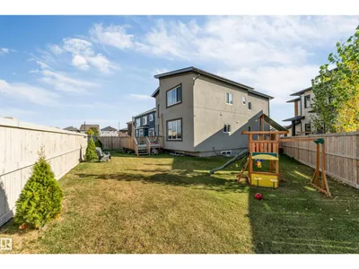 1634 16A ST NW photo 6