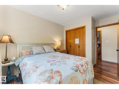 9504 139 AV NW photo 31