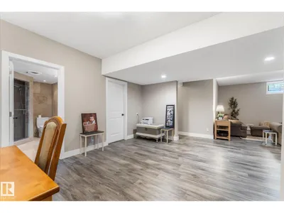 9504 139 AV NW photo 43