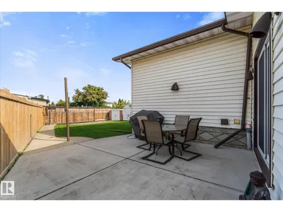 9504 139 AV NW photo 60