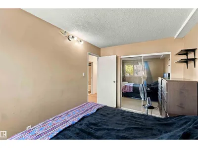 #48 13590 38 ST NW photo 26