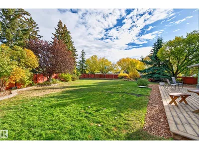 10706 33A AV NW photo 61