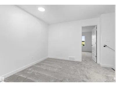 115 SERENO LN photo 28