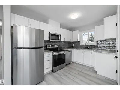 12715 / 12717 93 ST NW photo 11