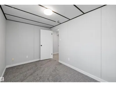 12715 / 12717 93 ST NW photo 29