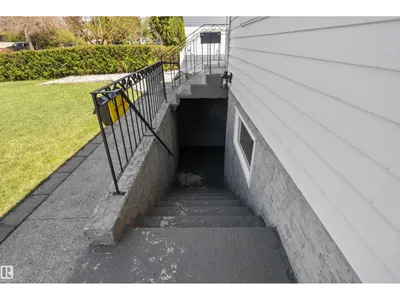 12715 / 12717 93 ST NW photo 47