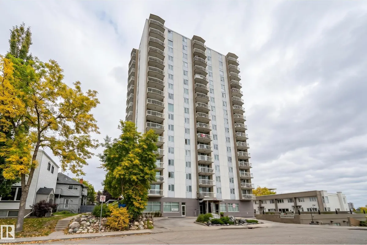 #1704 9835 113 ST NW exterior