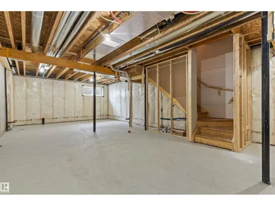 1844 187 ST NW photo 38