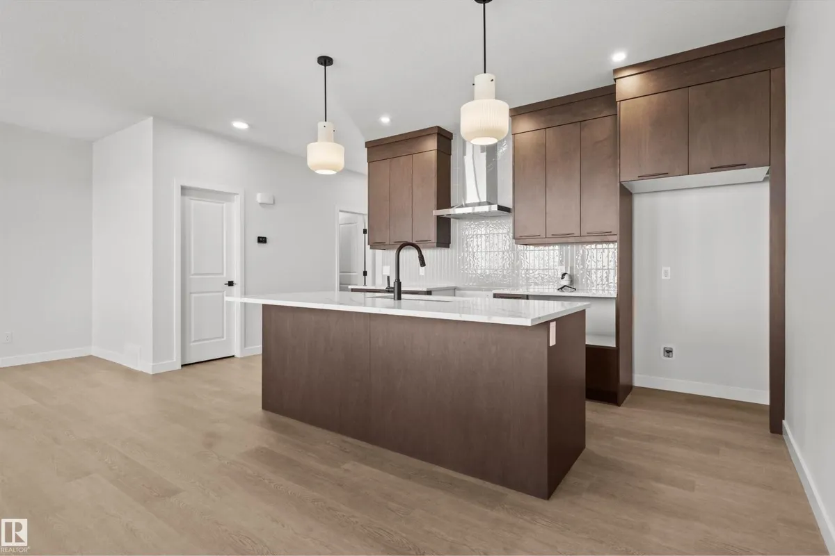 3408 126 ST SW exterior