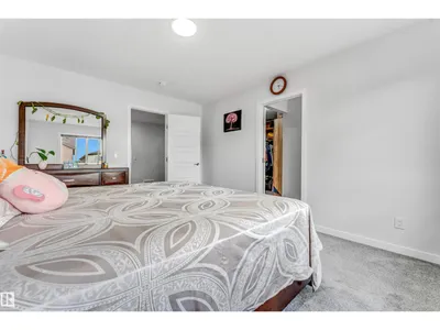 425 41 ST SW SW photo 34