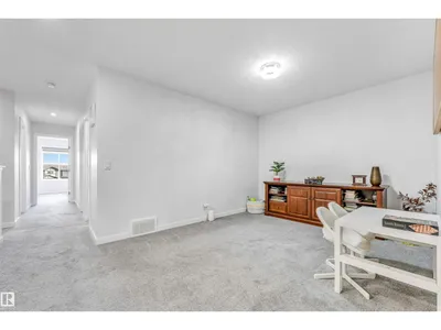 425 41 ST SW SW photo 28