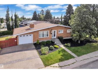 8803 68A ST NW photo 5
