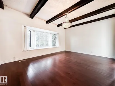 8504 173 ST NW photo 9