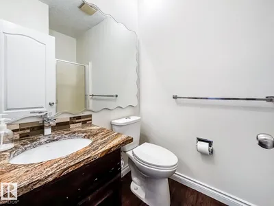 8504 173 ST NW photo 19