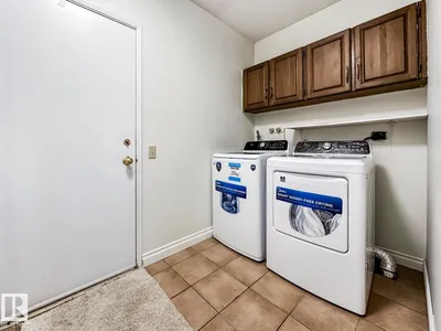 8504 173 ST NW photo 22