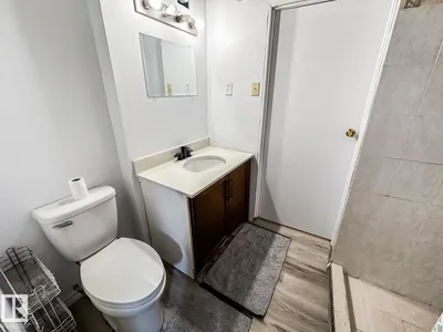 8504 173 ST NW photo 38