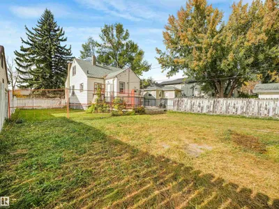 11233 103 ST NW photo 53