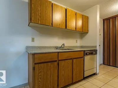 #212 5316 118 AV NW NW photo 15