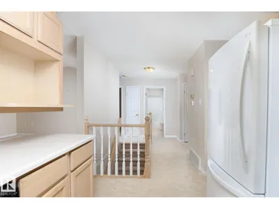 #27 13217 155 AV NW photo 7