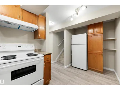 3908 41 AV NW photo 39