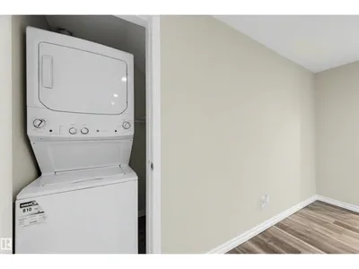 3908 41 AV NW photo 43