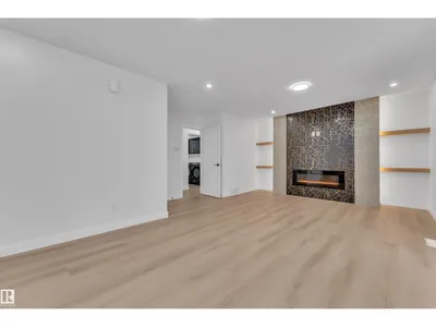 11615 24 AV NW photo 17