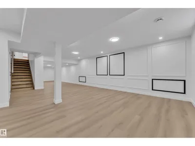11615 24 AV NW photo 38
