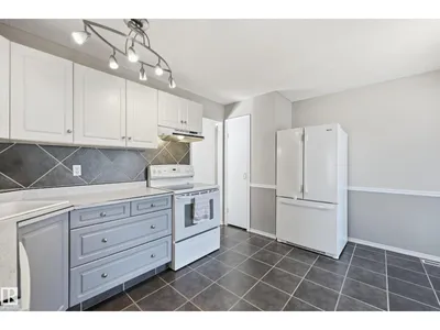 74 ASPEN CR photo 13