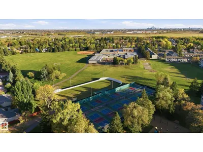 74 ASPEN CR photo 48