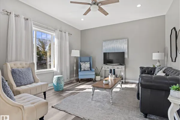 10625 96 ST NW photo 3