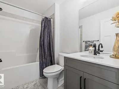 2635 200 ST NW photo 33