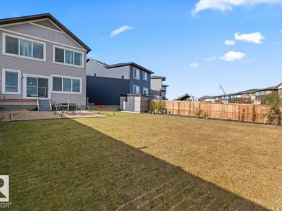 2635 200 ST NW photo 45